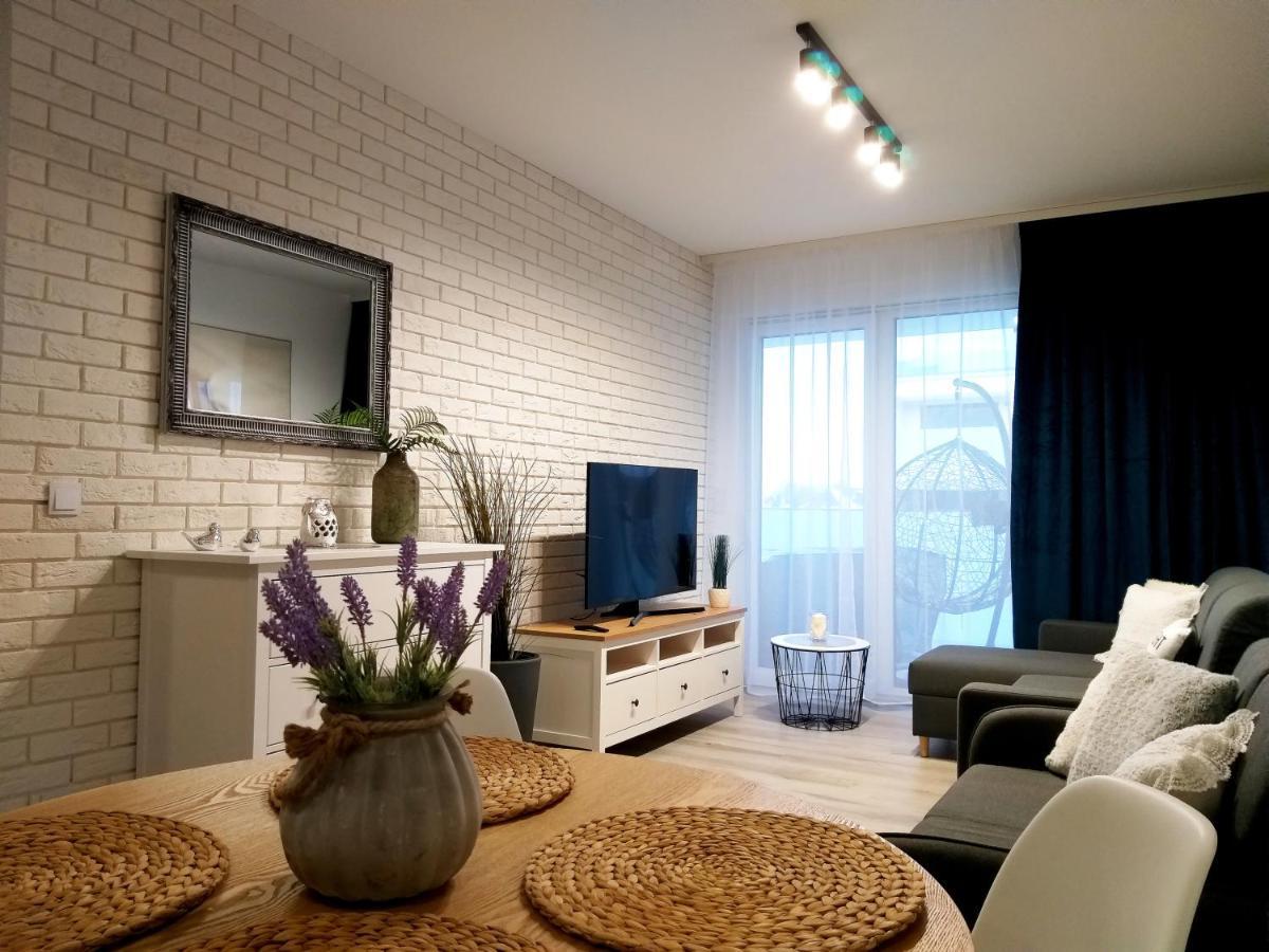 Apartament IKAR z widokiem na morze w kompleksie Platinium Rewal Zewnętrze zdjęcie