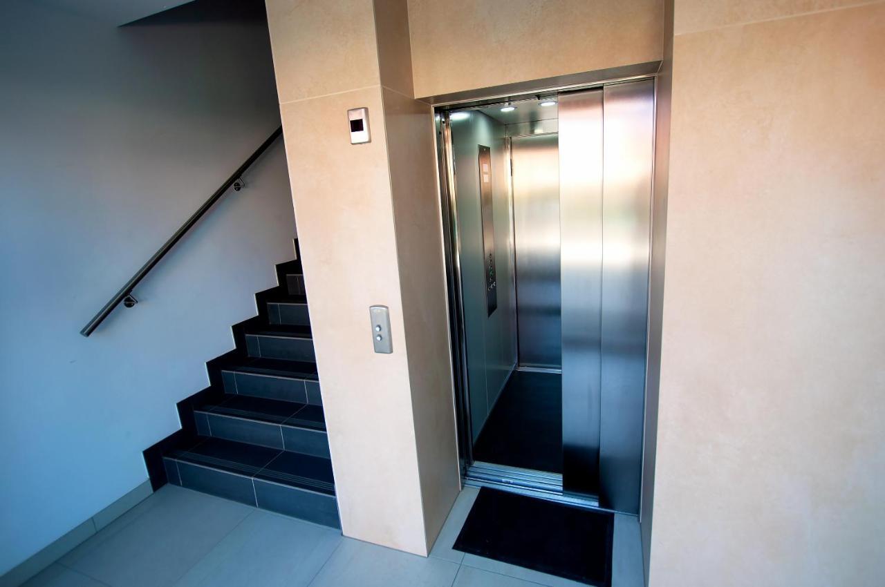 Apartament IKAR z widokiem na morze w kompleksie Platinium Rewal Zewnętrze zdjęcie